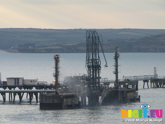 SX01177 Water spraying from oil tanker rig in Milford Haven